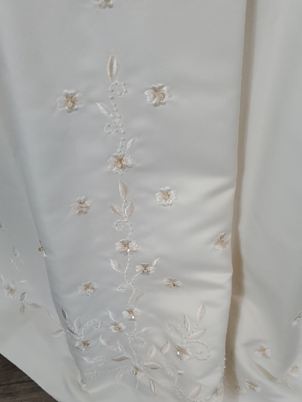 Classic White Bridal Gown with Corset Bodice and Chapel Train - Picture 7 of 16